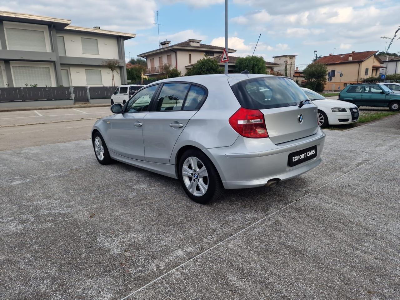 BMW Serie 1 118d 2.0 143CV Futura 5 porte – Anno 2011