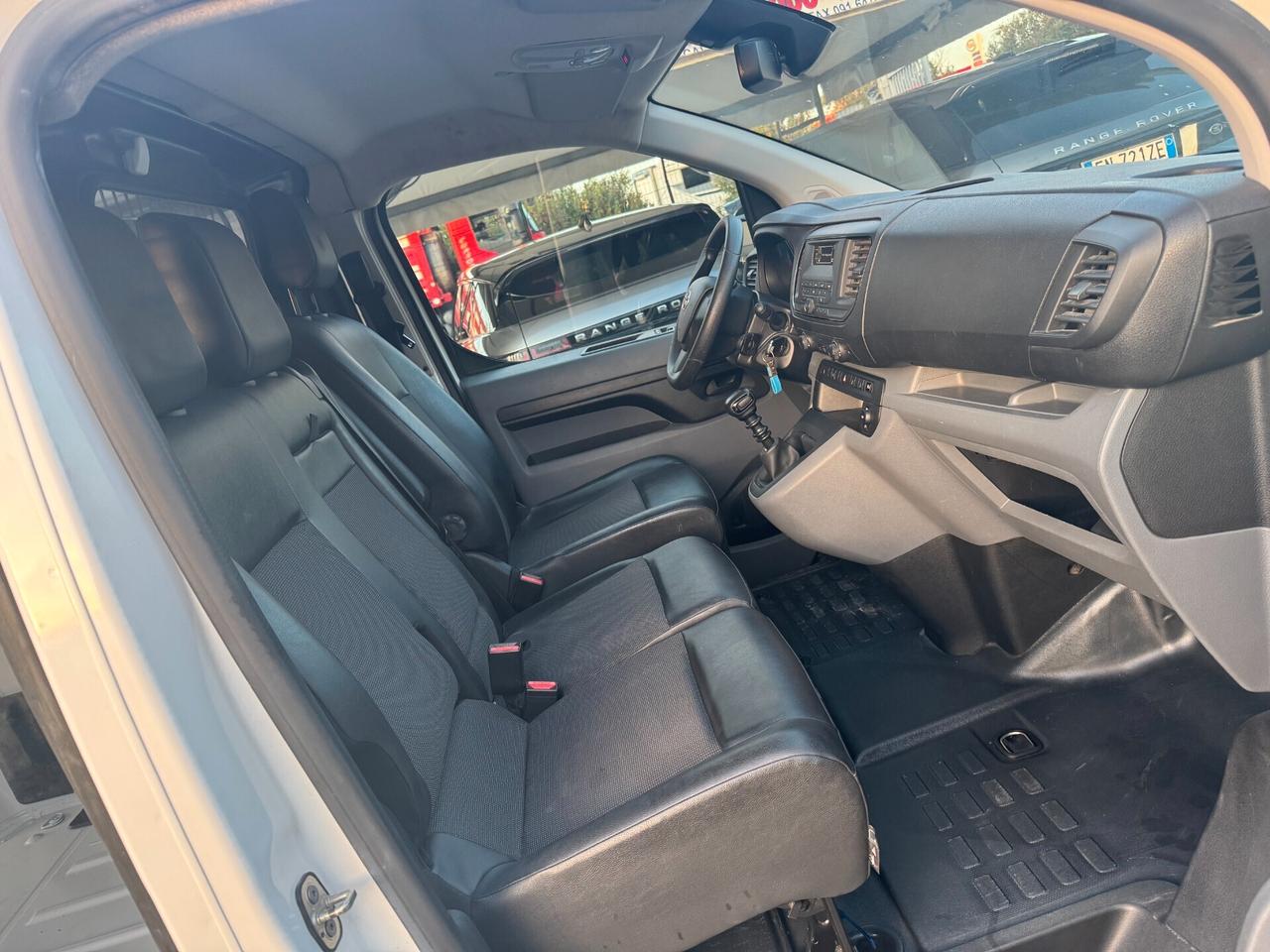 TOYOTA PROACE 3 POSTI IVA ESPOSTA