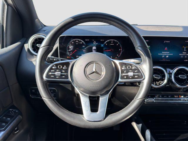 MERCEDES-BENZ CLA sse B B 200 d Automatic Sport Plus