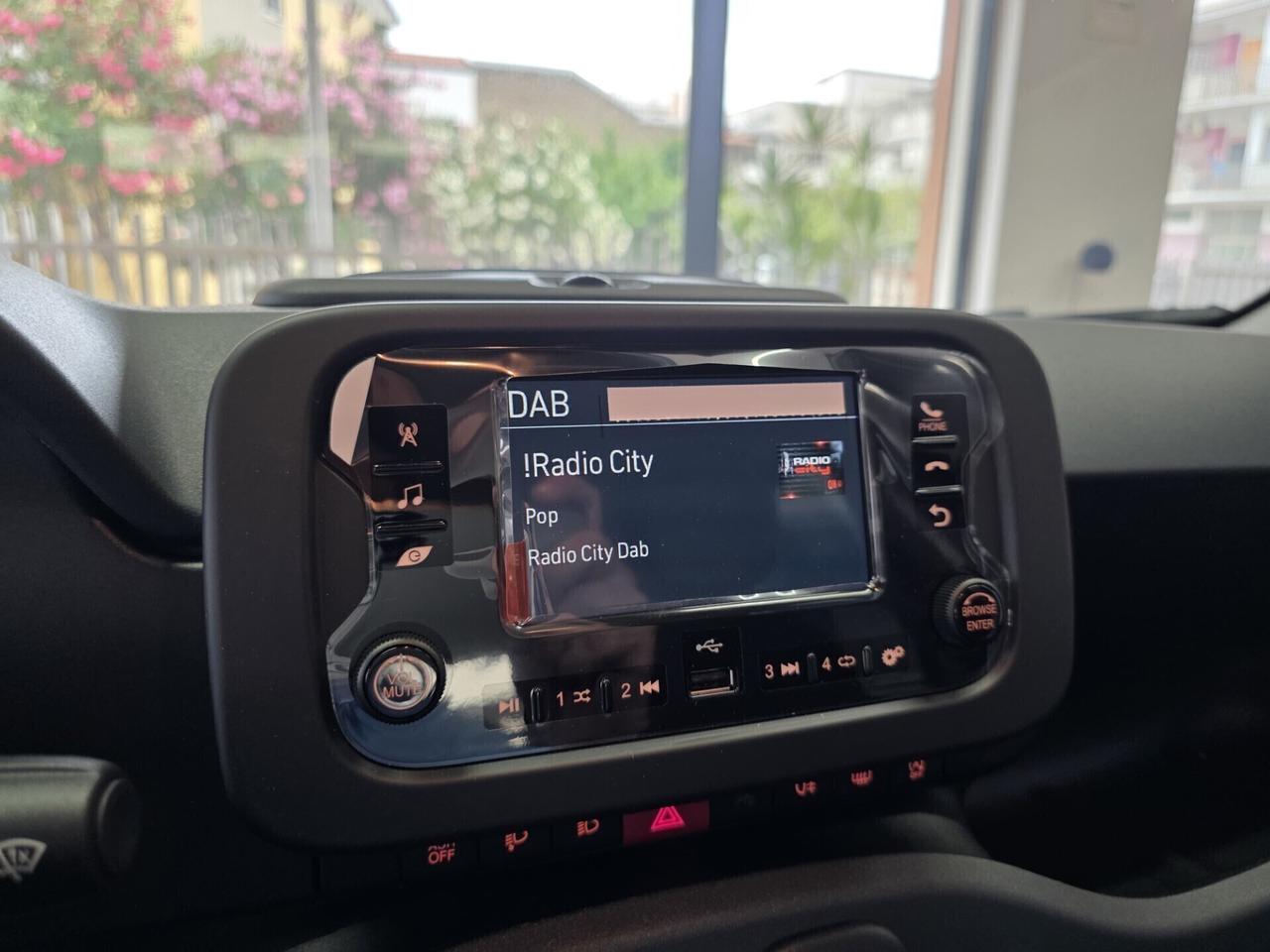 NUOVA Fiat Panda 1.0 FireFly S&S Hybrid