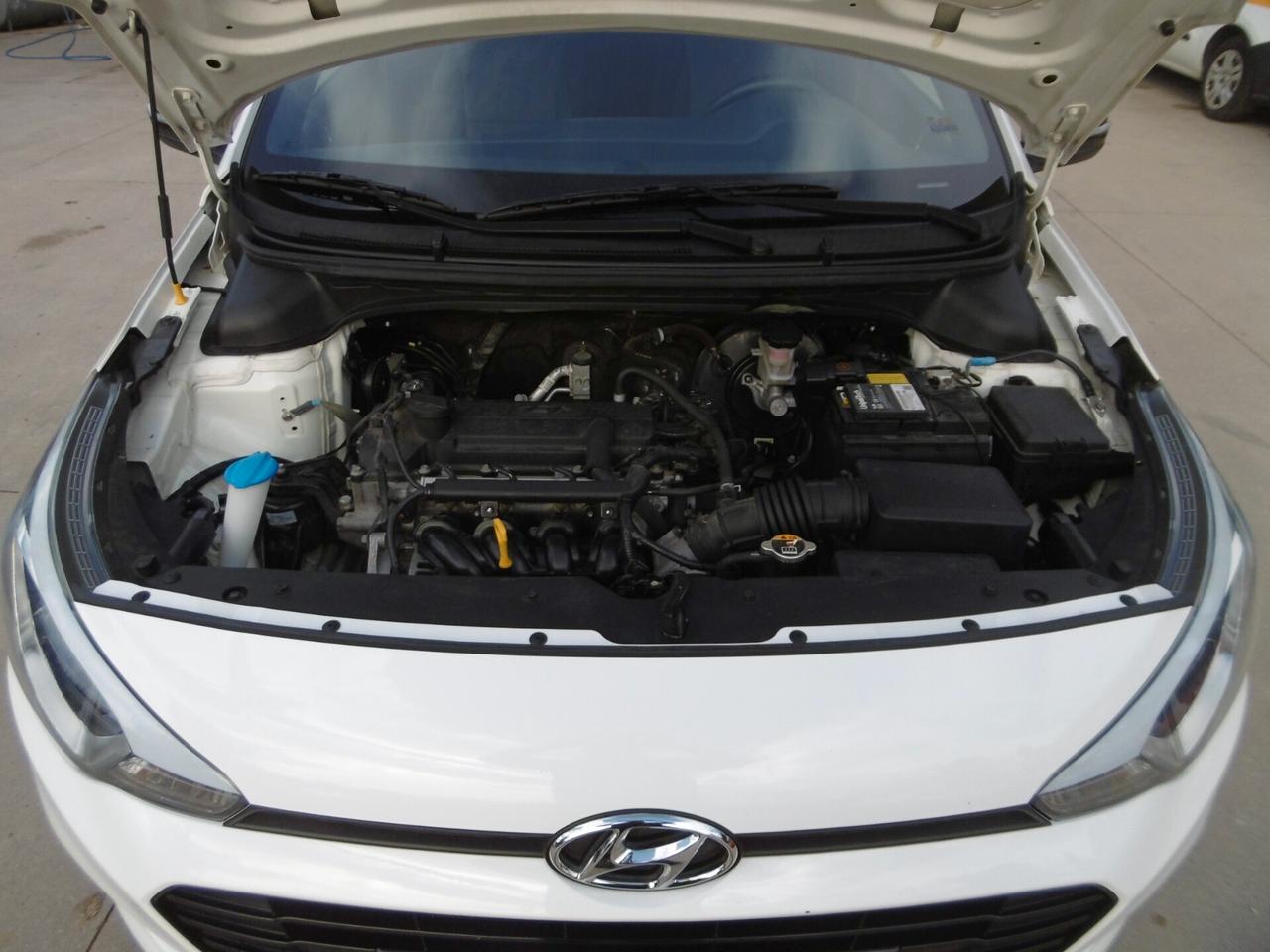 Hyundai i20 1.2 84 CV 5 porte ACTIVE GO!