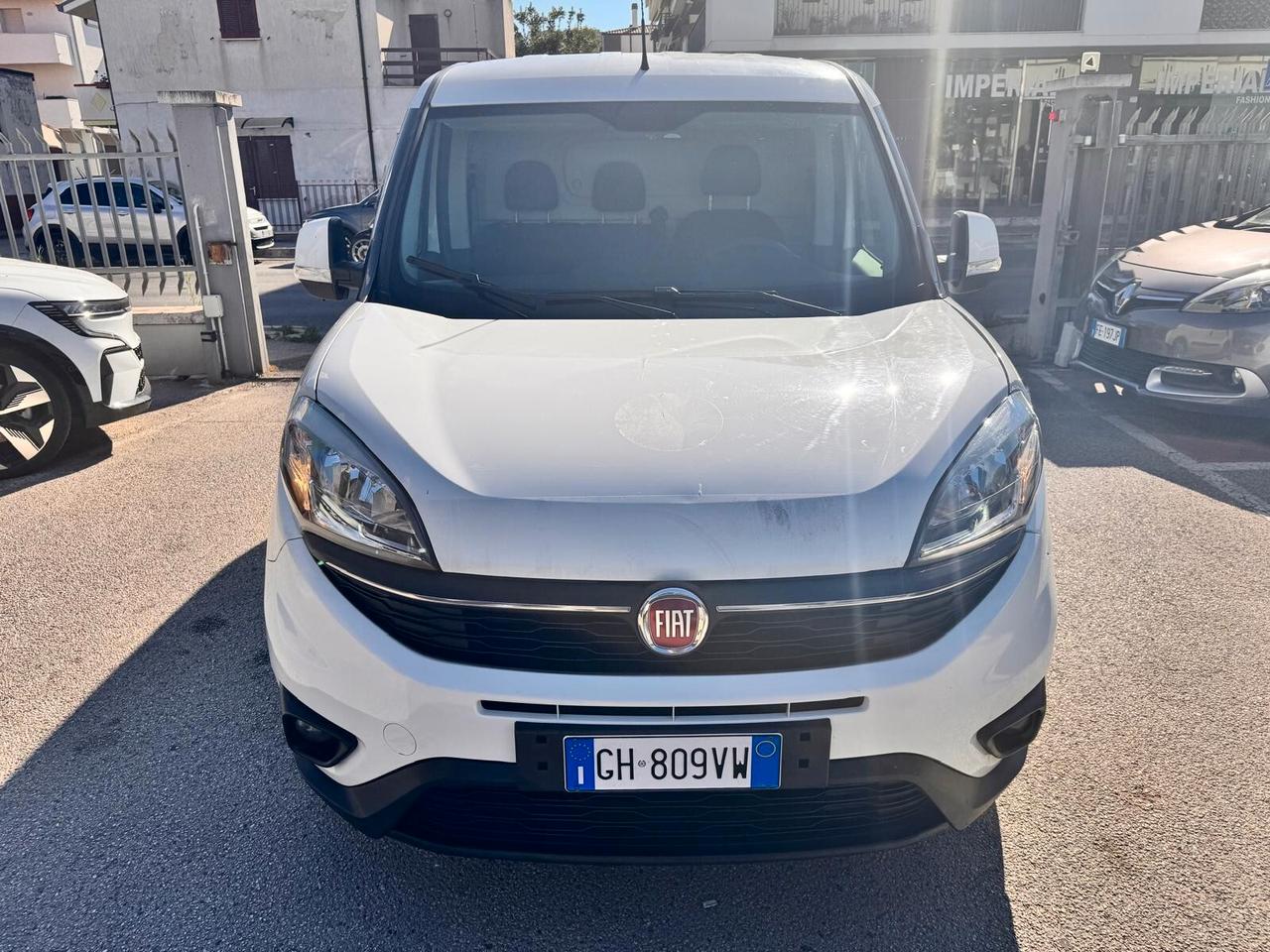 FIAT DOBLO’ CARGO 1,4 NATURAL POWER 120 CV SX 3 POSTI
