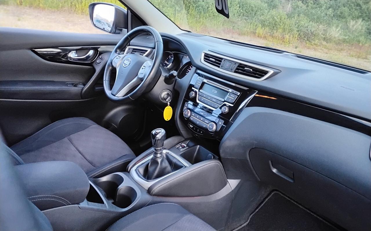 Nissan Qashqai 1.5 dCi Tekna
