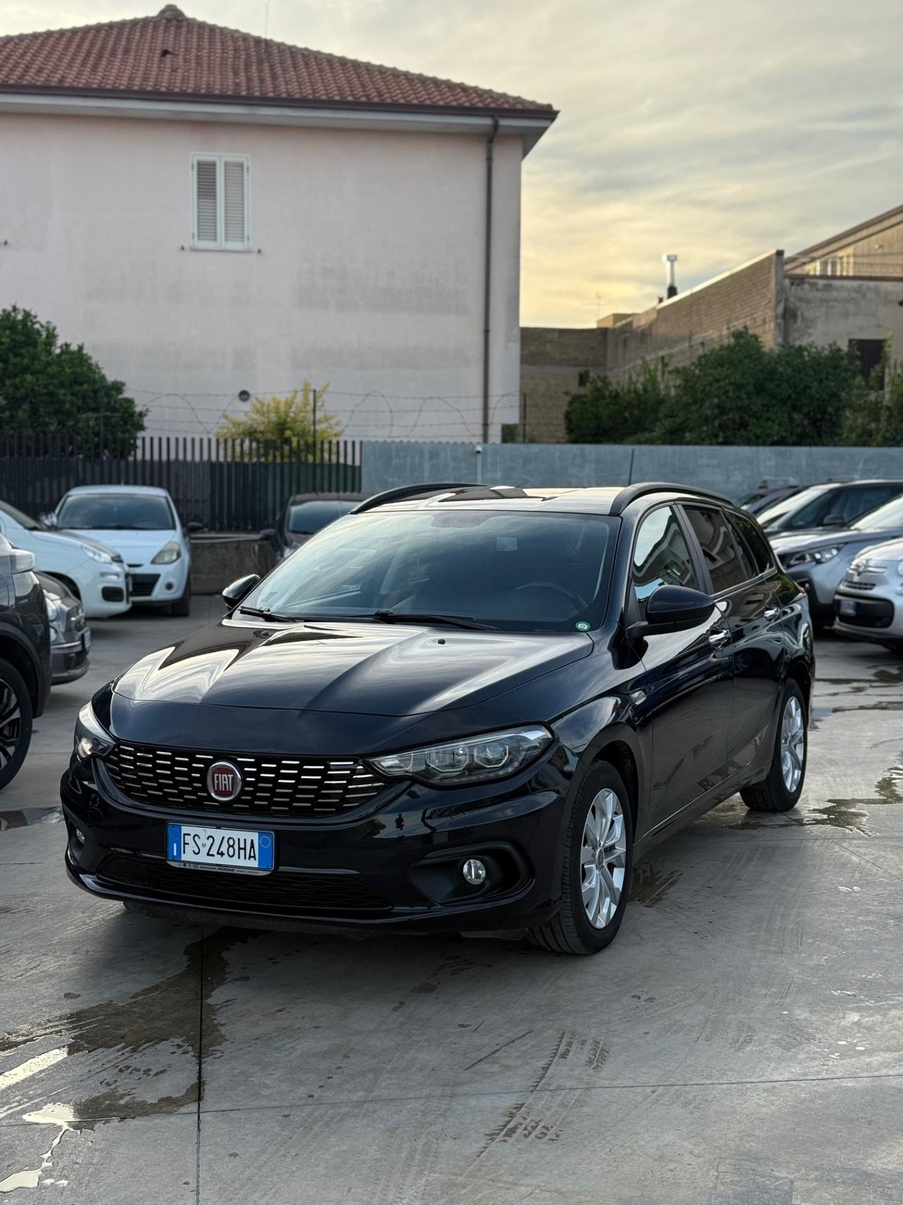 Fiat Tipo 1.6 Mjt S&S SW Lounge