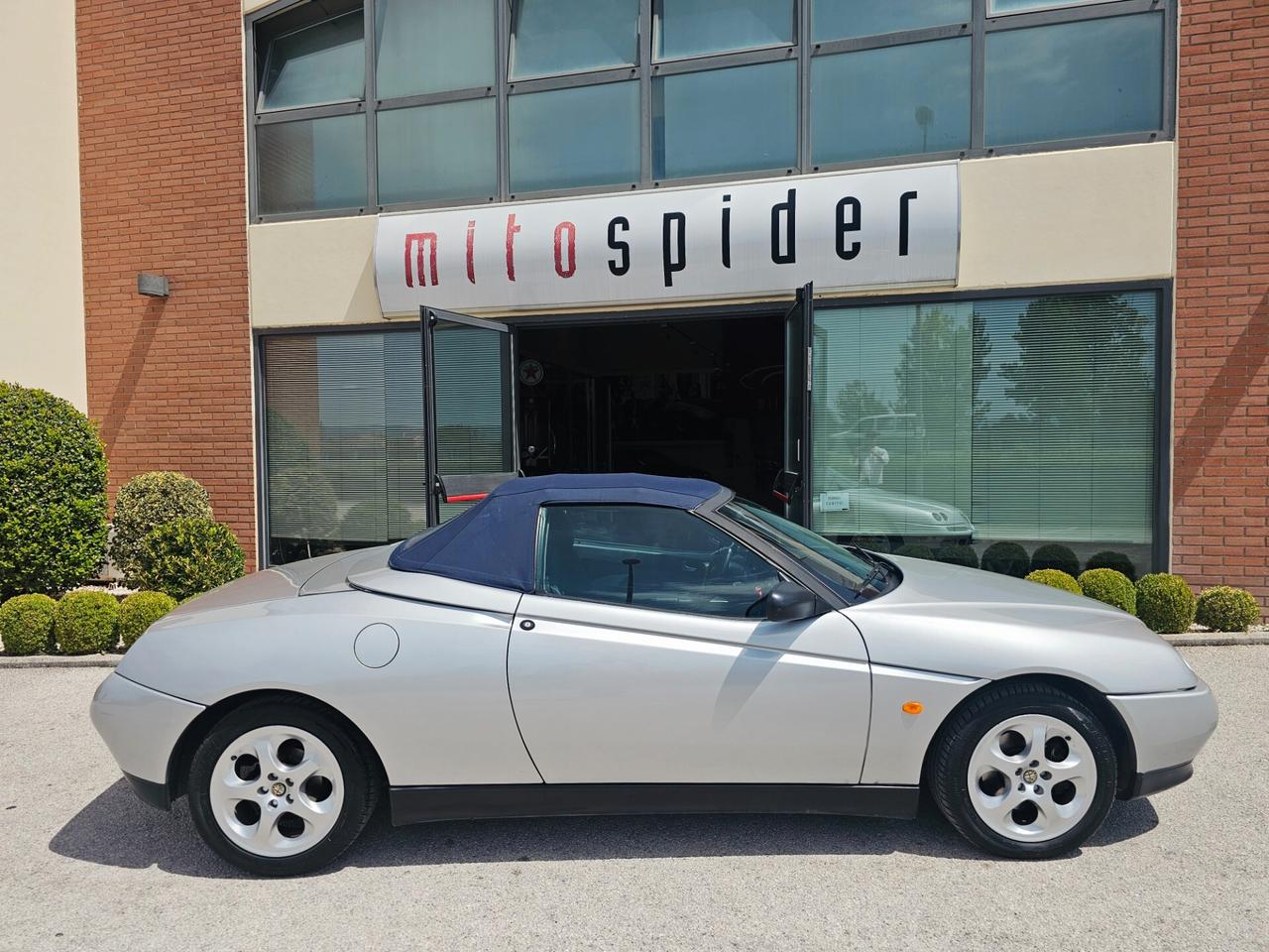 Alfa Romeo GTV Spider 2.0i 16V Twin Spark A/C Asi Crs