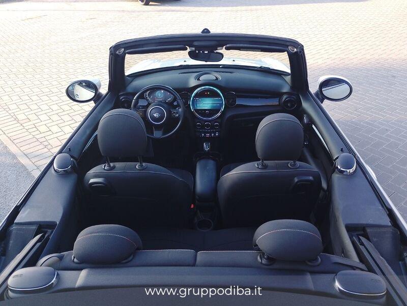 MINI Mini Cabrio F57 2021 Cabrio 1.5 Cooper Classic auto