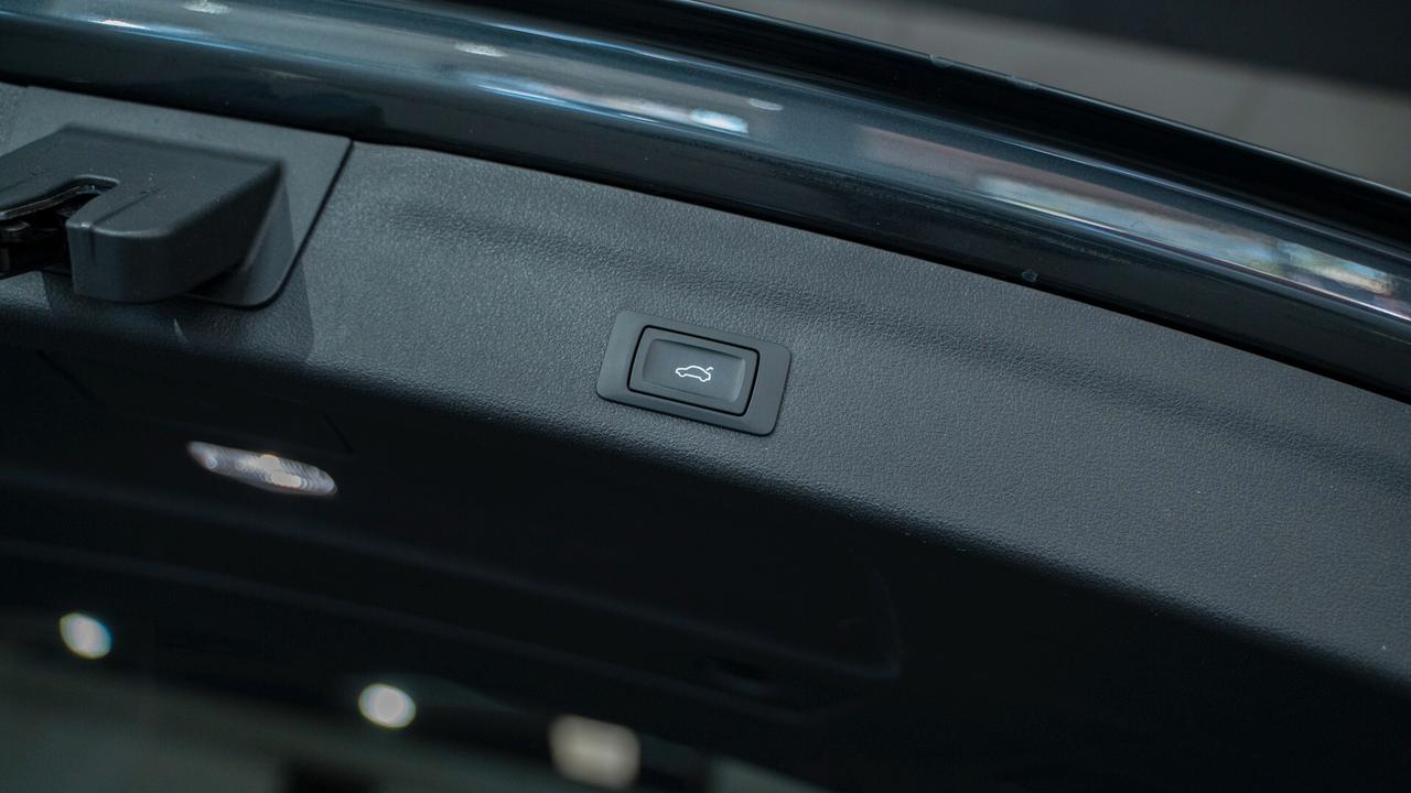 Audi A6 AVANT 40 2.0 TDI S TRONIC SPORT MHEV VIRTUAL CKT PELLE XENO NAVI FULL OPTIONAL