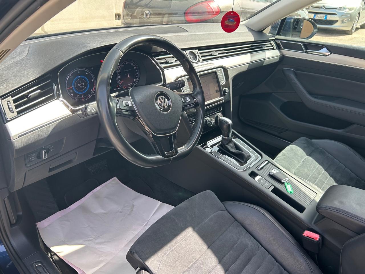 Volkswagen Passat Variant 2.0 TDI 190 CV DSG Highline BlueMotion Tech.
