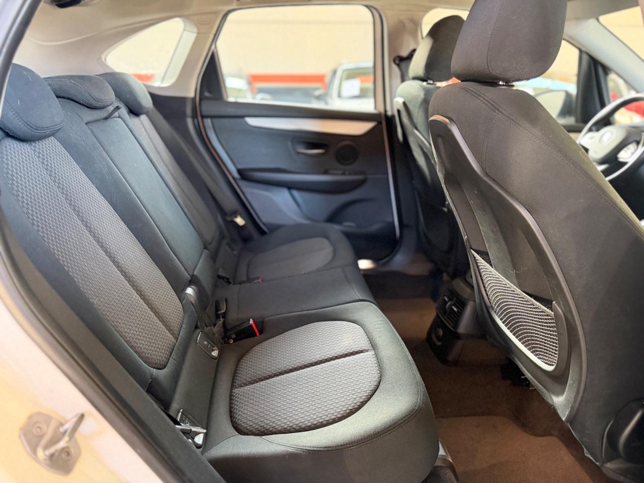 Bmw 2er Active Tourer 218i Advantage NEOPATENTATI