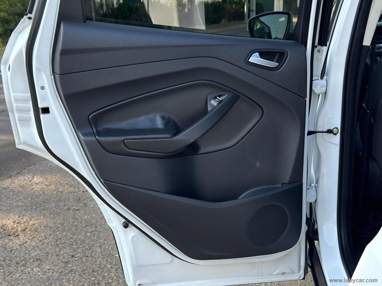 FORD Kuga 2.0 TDCI 120 CV S&S 2WD Titanium