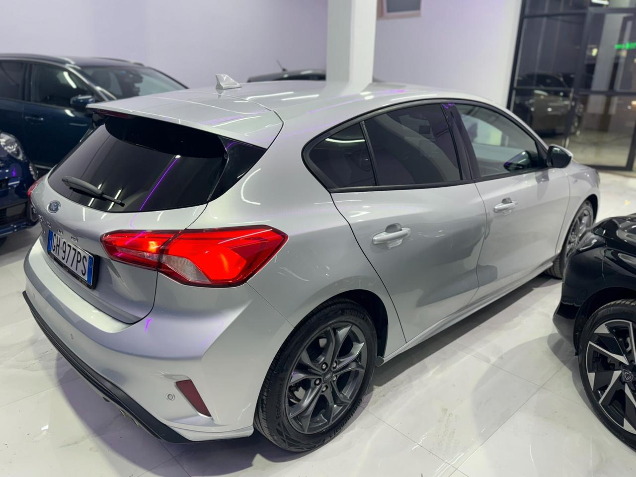 Ford Focus 1.5 EcoBlue 120 CV 5p. ST-Line