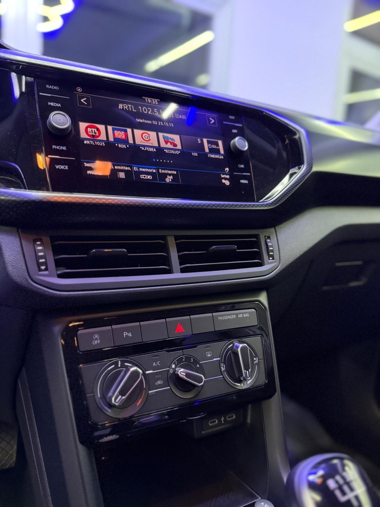 Volkswagen T-Cross 1.0 TSI 110 CV 2023’