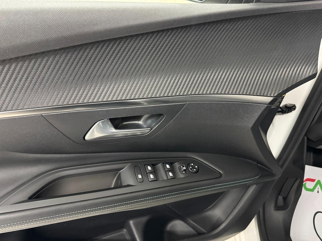 3008 1.6Hybrid e-EAT8 Allure PERFETTA COME NUOVA