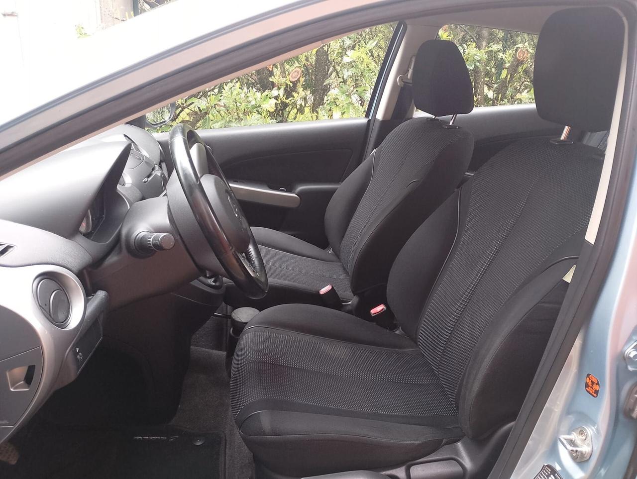 Mazda 2 1.3 16V 86CV 5p. Play