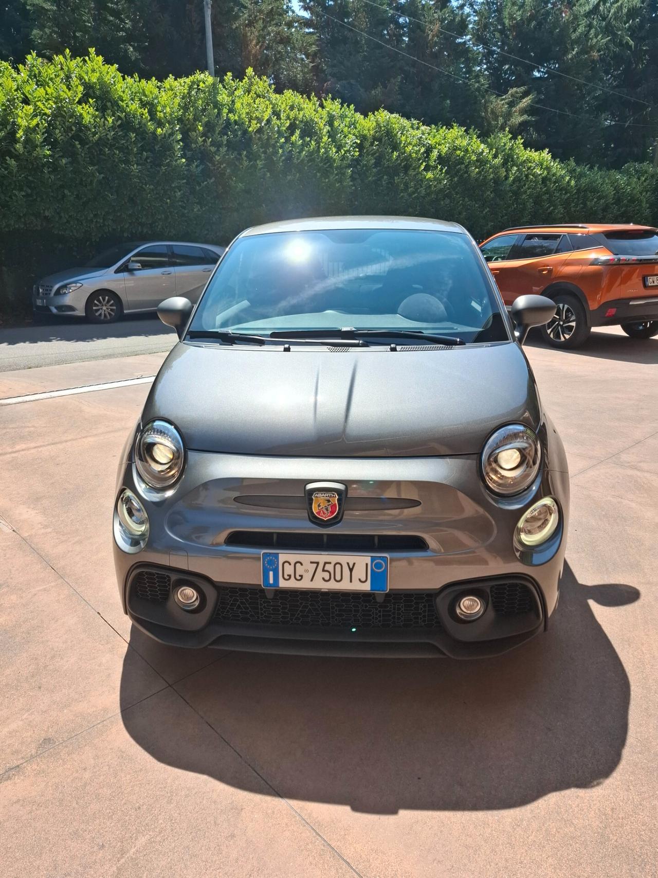 Abarth 595 1.4 Turbo T-Jet 180 CV Competizione