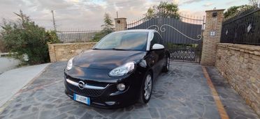 Opel Adam 1.4 87 CV GPL Tech Jam
