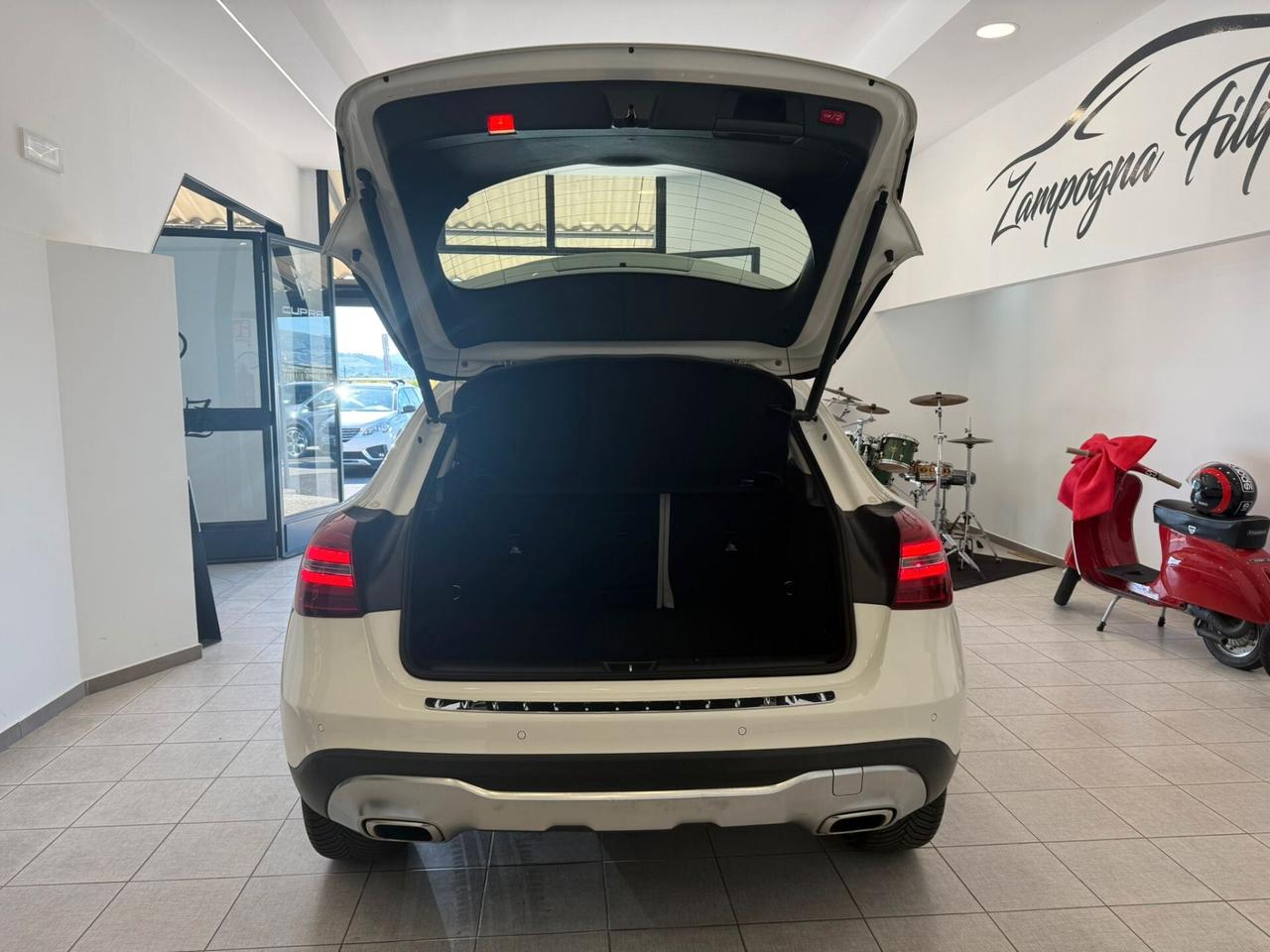 Mercedes GLA 200d 4Matic Sport IVAESPOSTA 2019