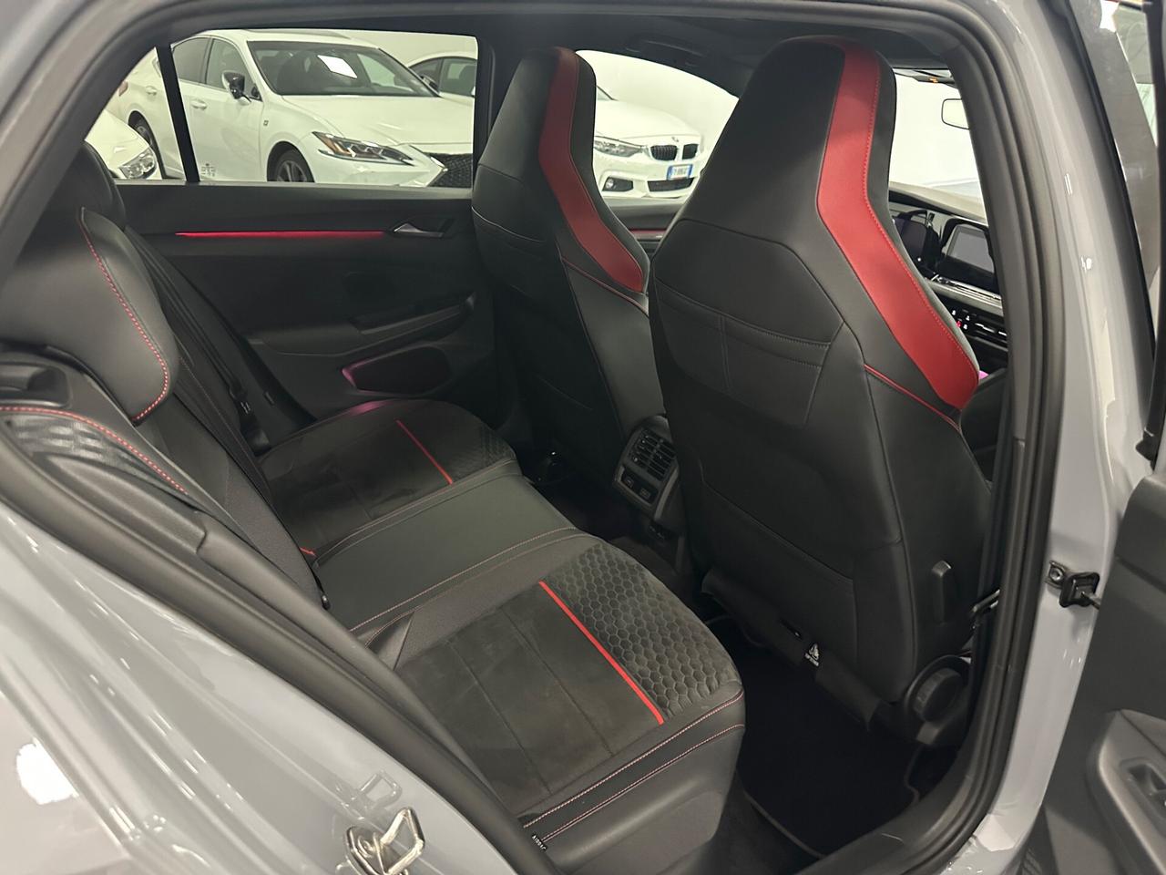 Volkswagen Golf GTI 2.0 TSI 300CV DSG Clubsport 45