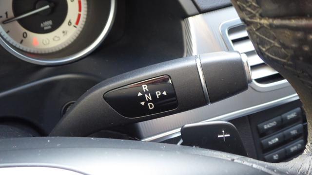 MERCEDES-BENZ E 220 BlueTEC S.W. Automatic Sport