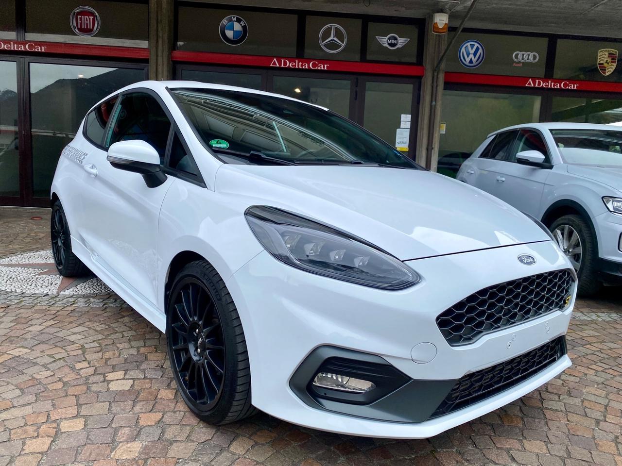 Ford Fiesta 1.5 Ecoboost 200 CV 5 porte ST Performance Pack