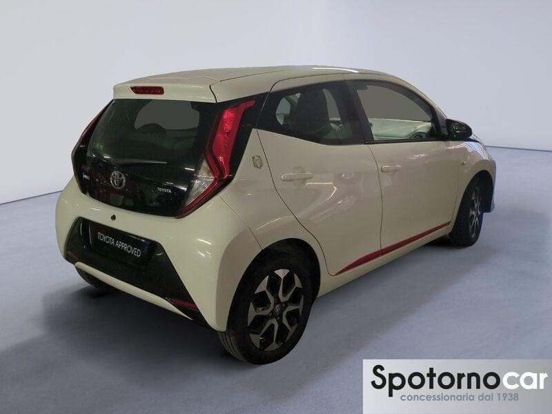 Toyota Aygo 1.0 VVT-i x-play