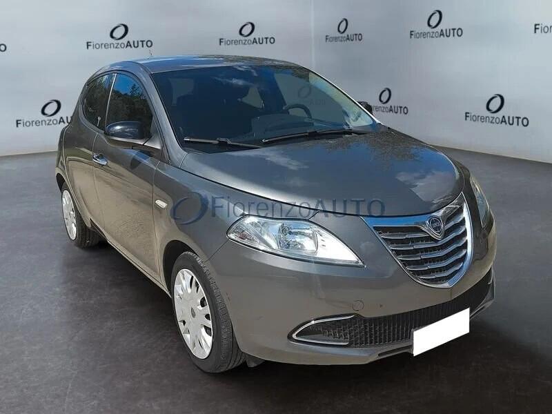 Lancia Ypsilon 1.2 69 CV 5 porte Gold (PREZZO REALE)
