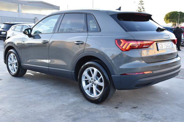 AUDI Q3 40 TDI quattro S tronic Business *MATRIX, PELLE*