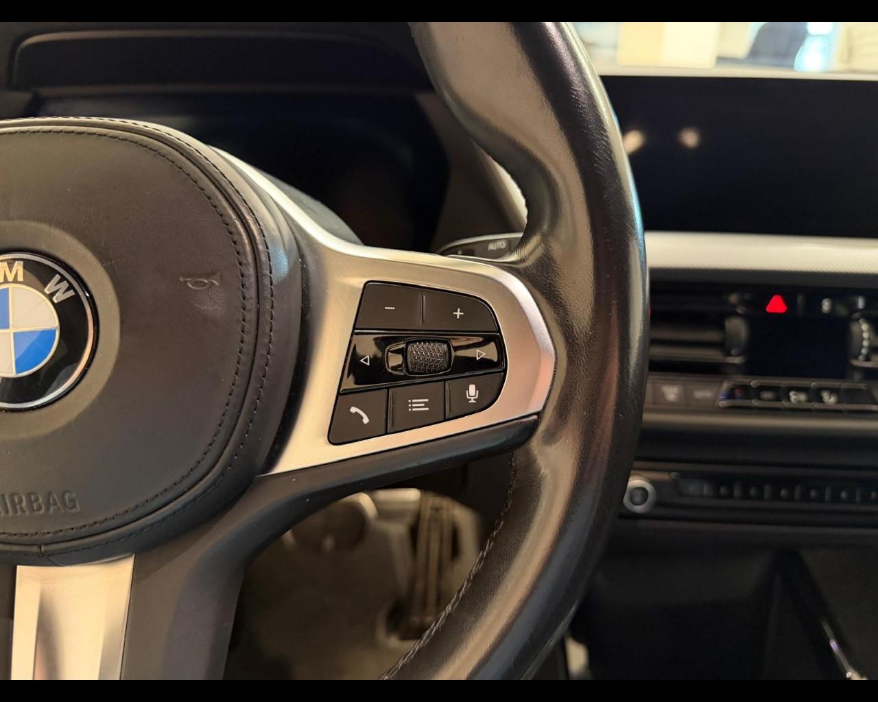 BMW Serie 1 (F40) - 118d 5p. Msport