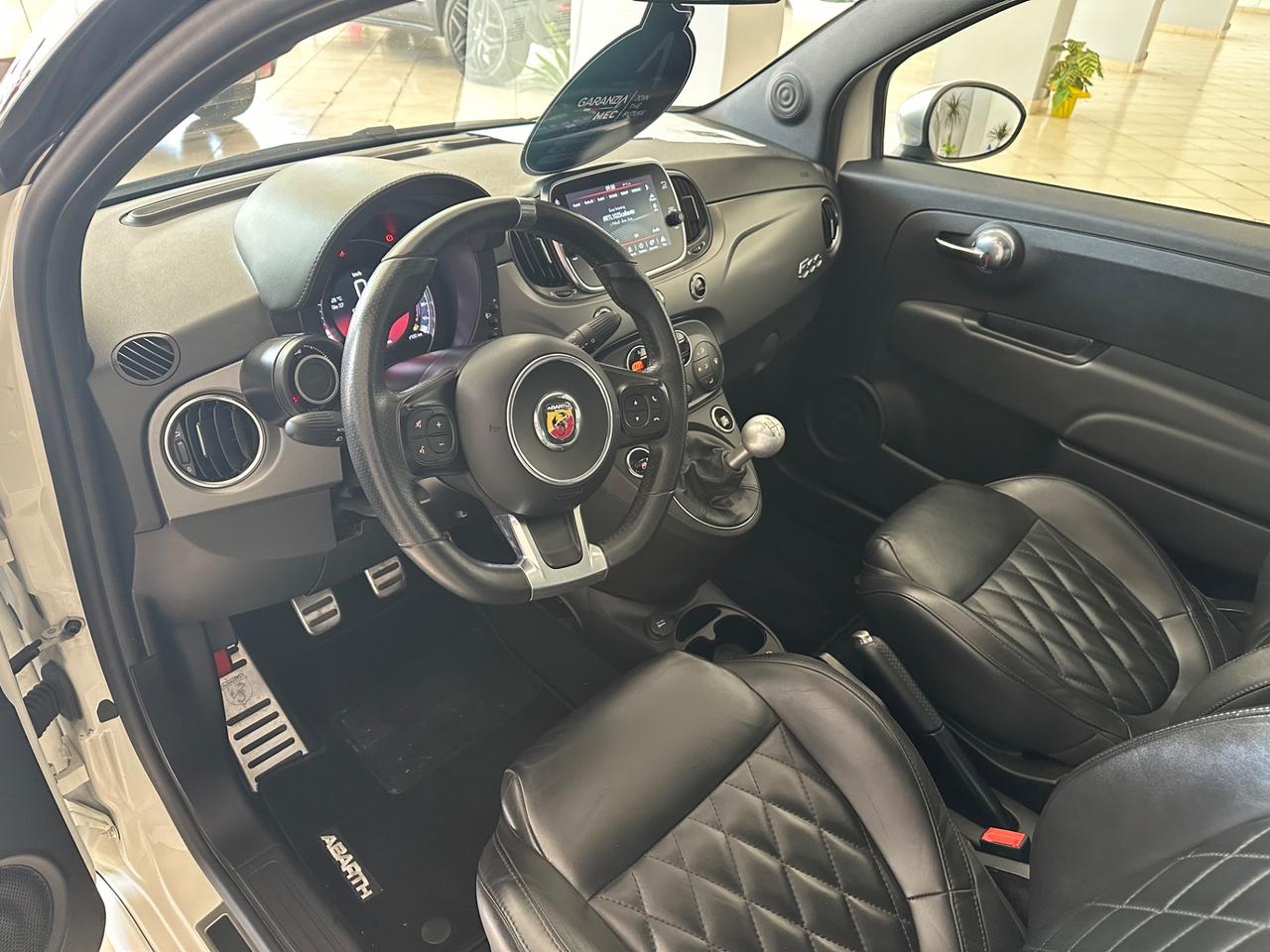 Abarth 595 1.4 Turbo T-Jet 165 CV Turismo