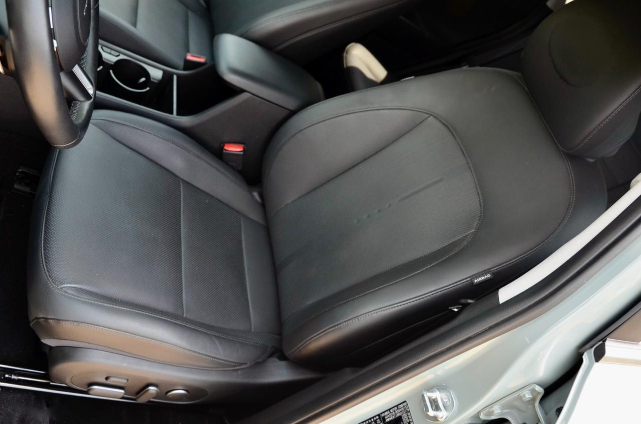 HYUNDAI KONA 1.6 GDI HEV X CLASS TECH PACK 2wd 141cv DCT, UFF ITALIANA, EURO 6D, FULL OPTIONAL, GARANZIA HYUNDAI, SERVICE UFFICIALE, TETTO, HI-FI BOSE, RETRO 360, APPLE ANDROID, SEDILI RISCALDATI E VENTILATI, PERMUTE