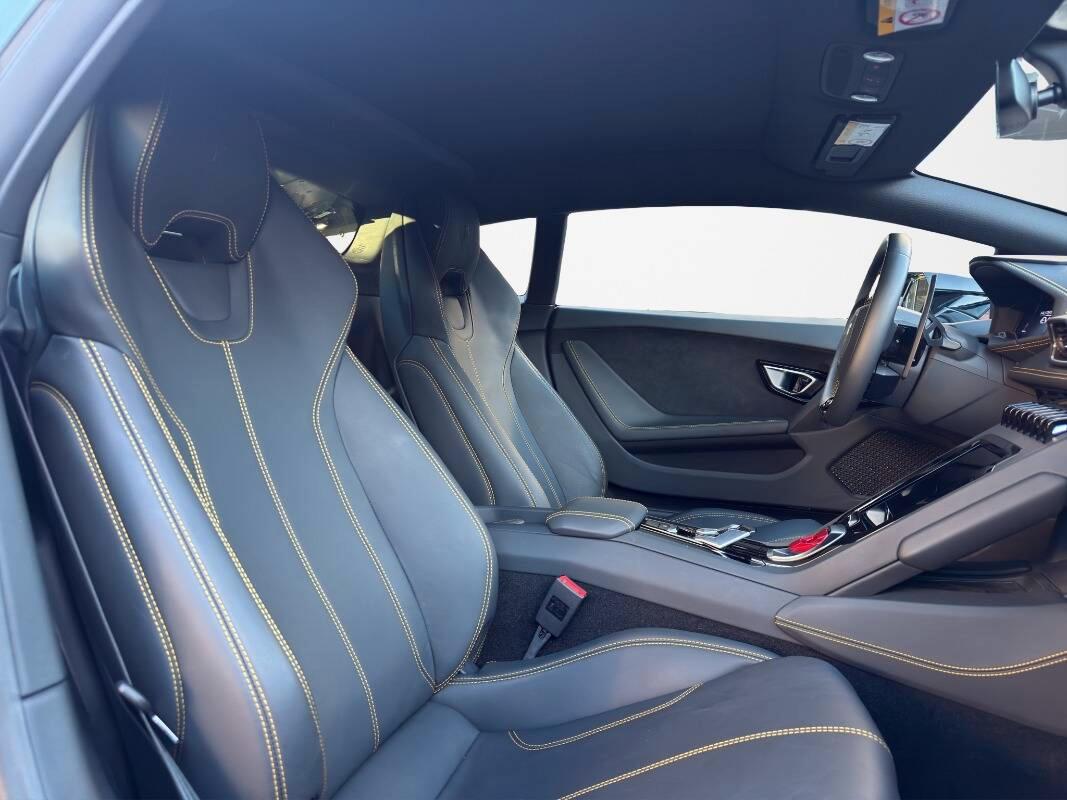 Lamborghini Huracan Coupe Huracan coupe 5.2 Evo 640 awd Sollevatore