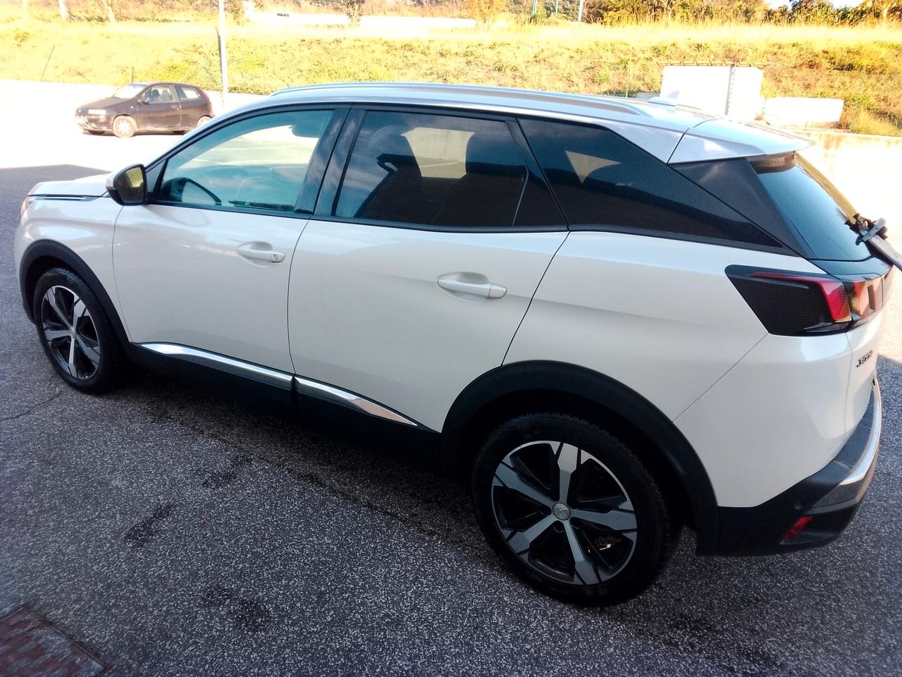 Peugeot 3008 hdi 120 cvAllure 2018