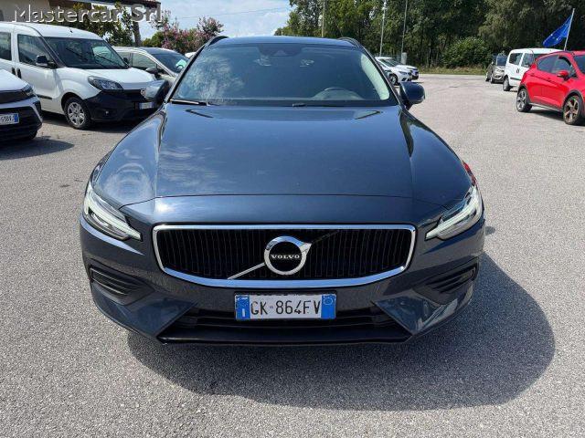 VOLVO V60 2.0 B4 197cv Auto MOMENTUM PRO - GK864FV