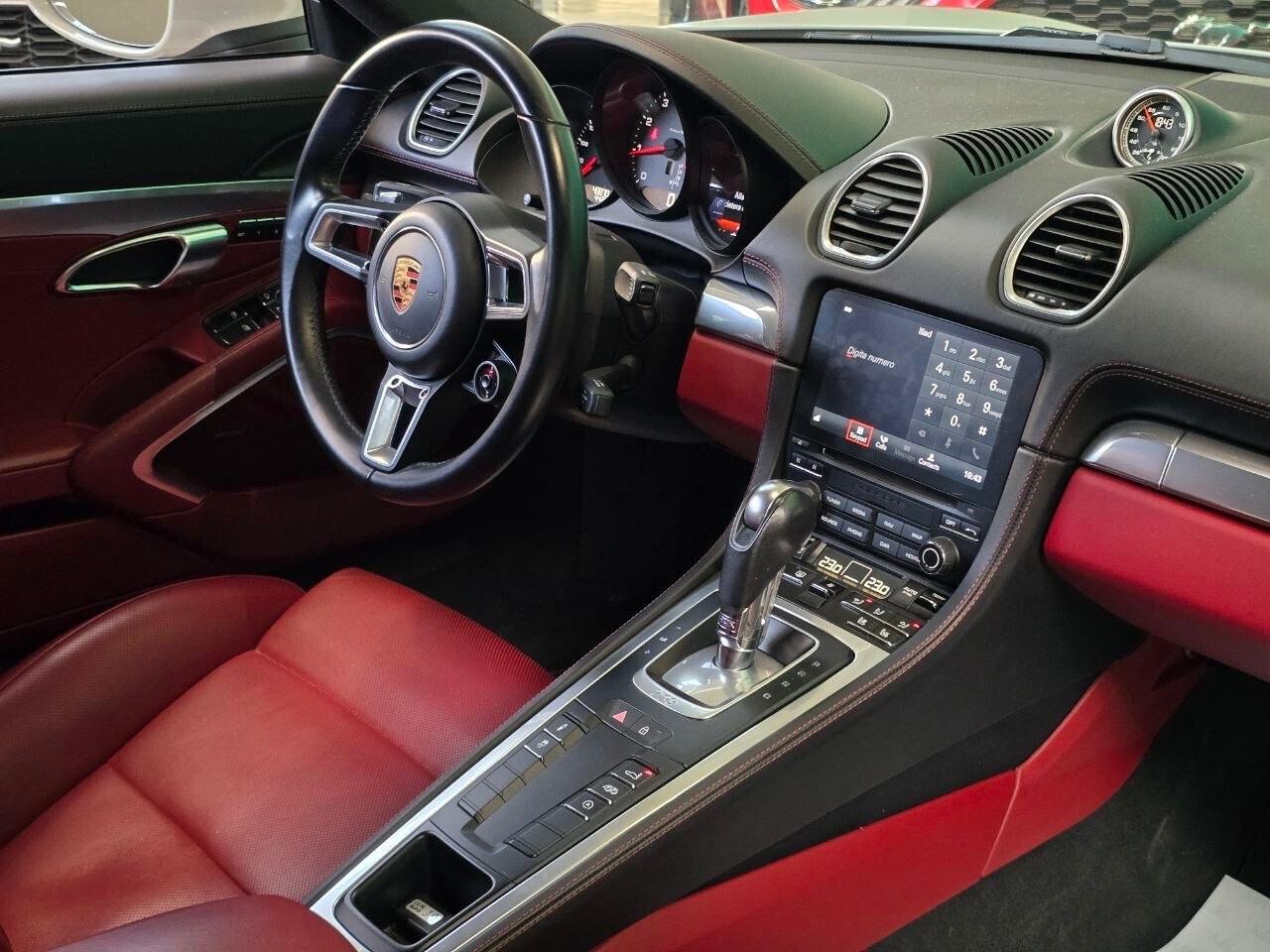 Porsche 718 Cayman 2.5 S