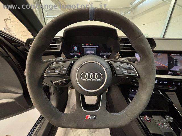 AUDI RS3 1- 300 RS3 SPB TFSI quattro S tronic