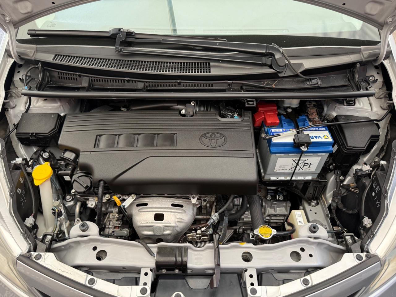 Toyota Yaris 1.3 5 porte