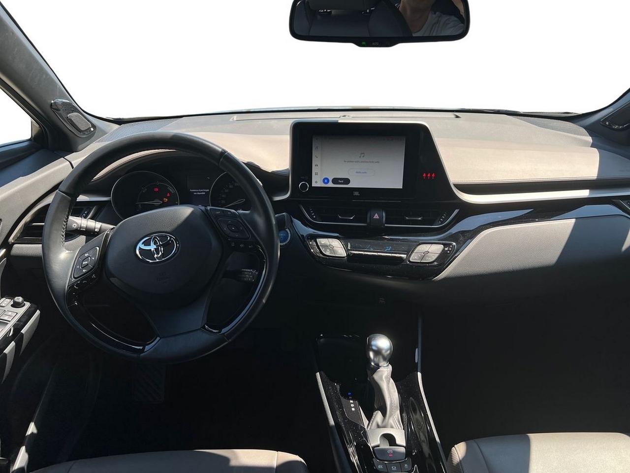 TOYOTA C-HR 1.8h Lounge e-cvt