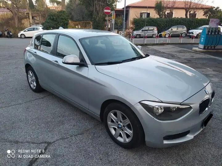 Bmw 114 114d 5p. Sport