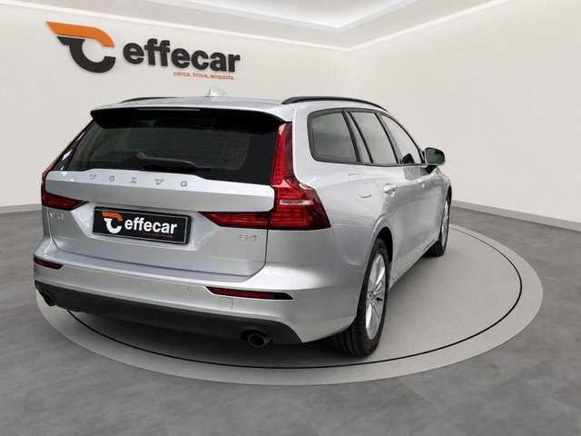 Volvo V60 B4 D Autom. Momentum Business