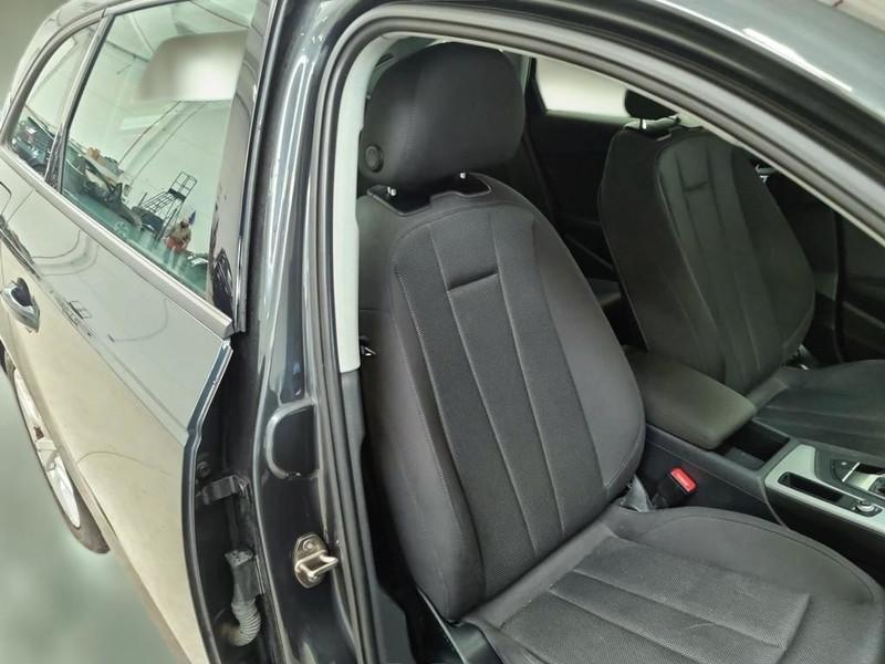 AUDI A4 2.0 30 TDI BUSINESS S TRONIC STATION WAGON