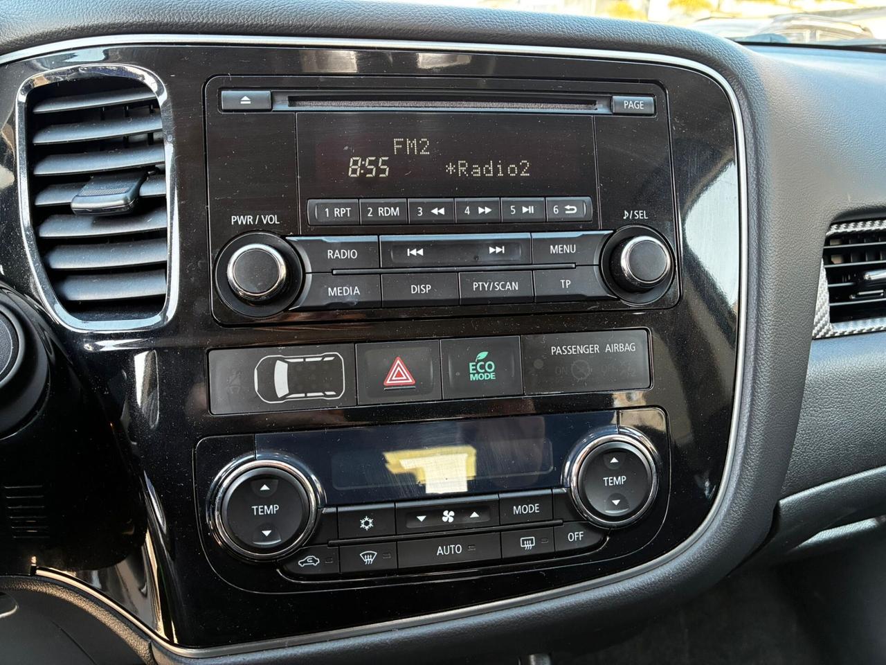 MITSUBISHI OUTLANDER 4x4 2.2 DI-D 150CV AUTOMATICO