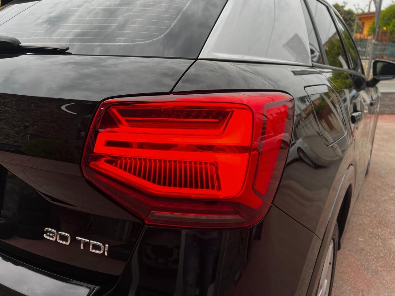 Audi Q2 30 TDI -2019- NAVI- LED