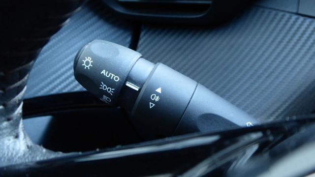 PEUGEOT 2008 PureTech 100 S&S Active GPL