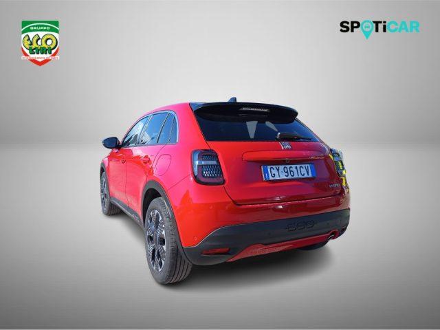 FIAT 600 Hybrid 100 CV DCT MHEV La Prima