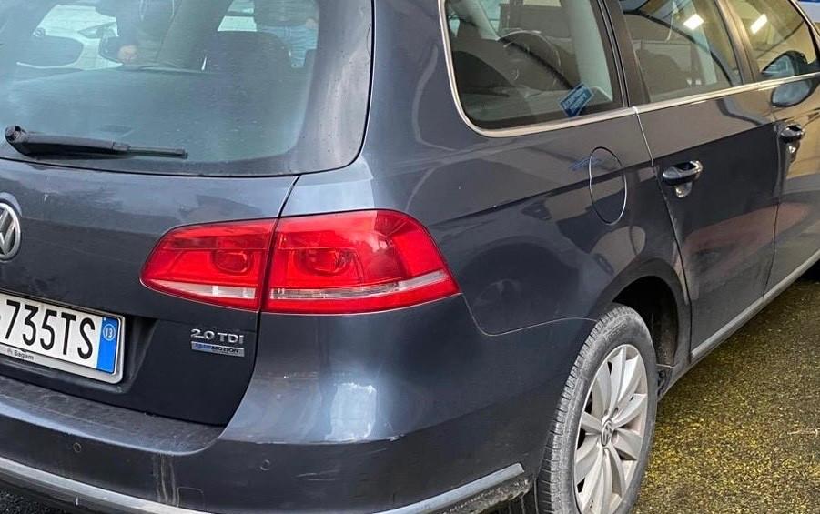 Volkswagen Passat 2.0 TDI Highline BlueM. 2013