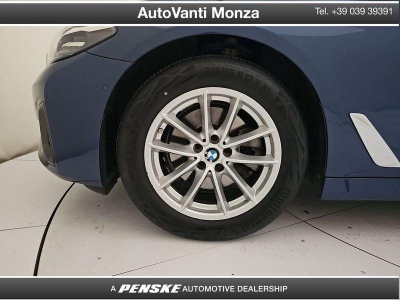 BMW Serie 5 520d mhev 48V Business auto