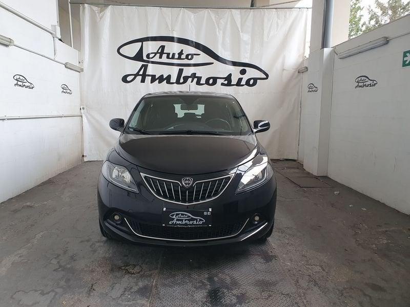 Lancia Ypsilon 1.0 FireFly 5 porte S&S Hybrid Gold TUA DA 129,00 AL MESE