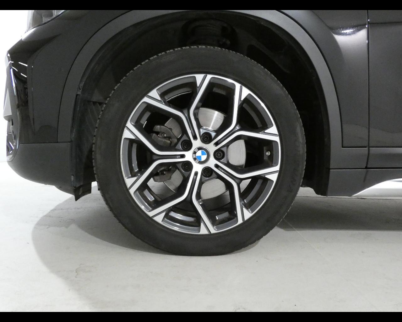 BMW X1 (F48) - X1 xDrive18d xLine