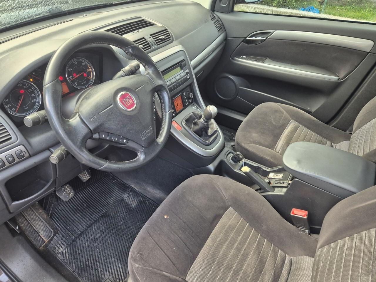 Fiat Croma 1.9 Multijet Emotion