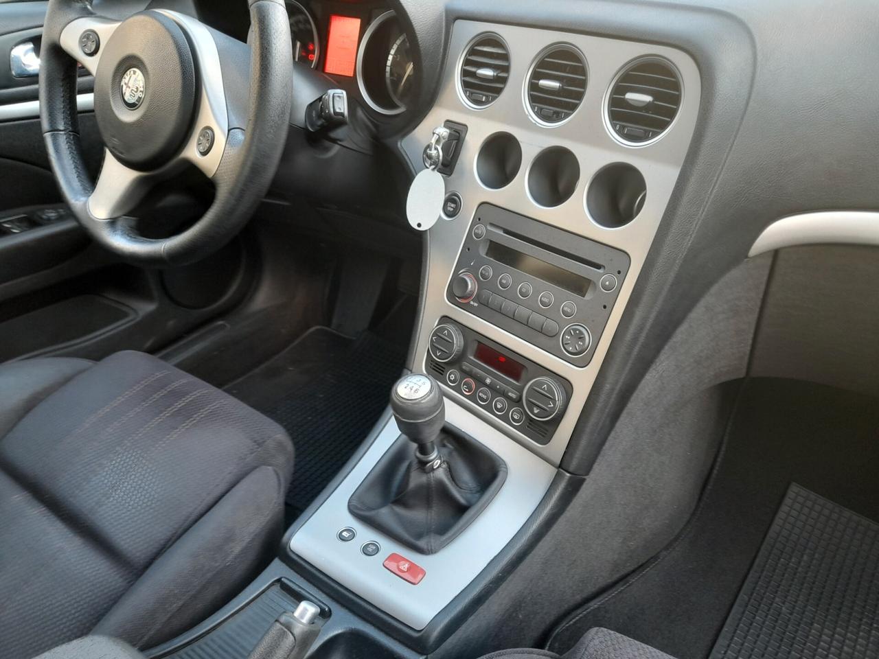 Alfa Romeo 159 1.8 GANCIO TRAINO
